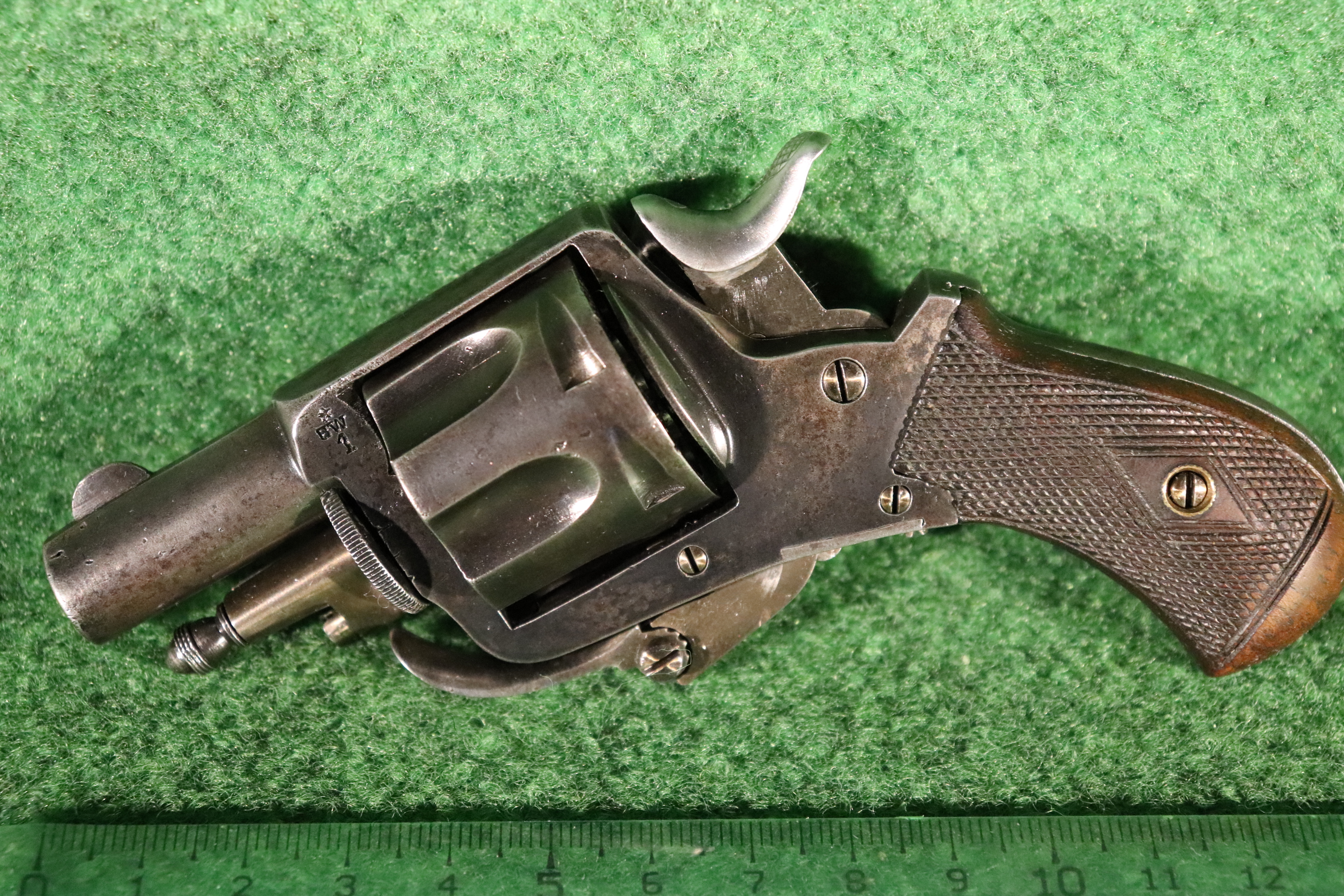 Revolver Velodog calibre 380